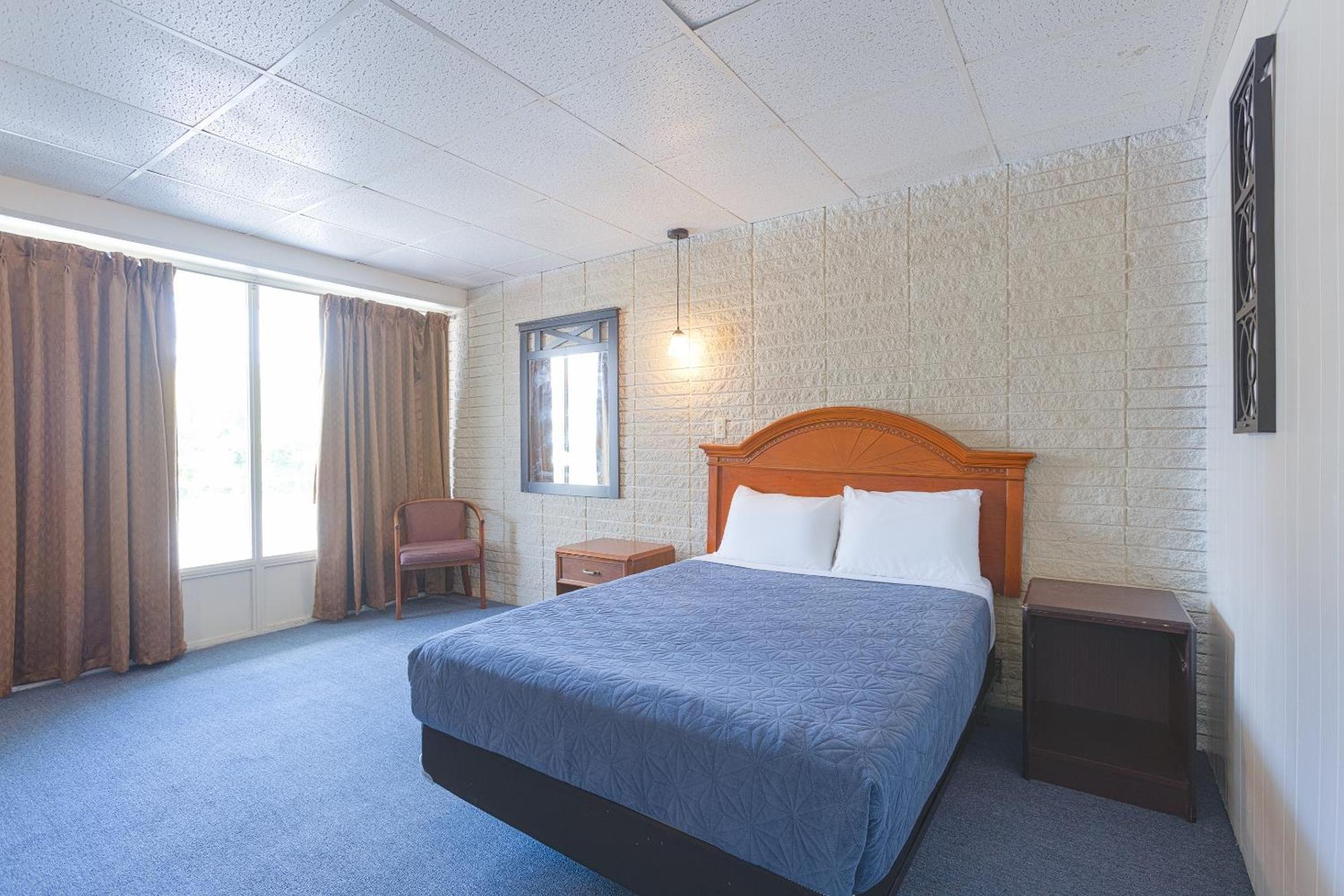 Sonrise Inn Lincoln Hwy By Oyo Breezewood Exterior foto